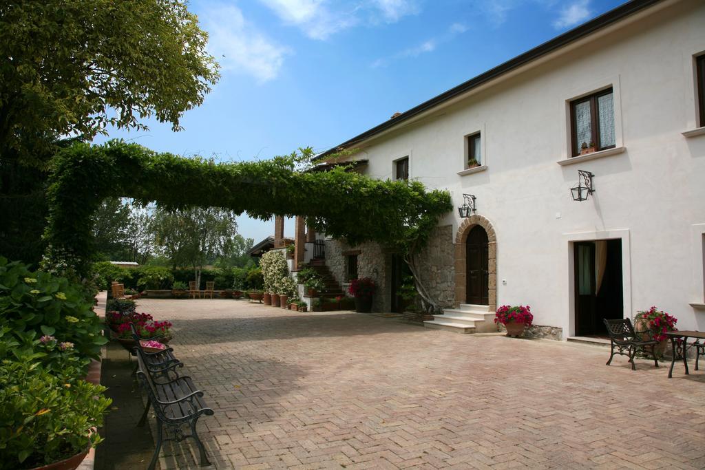 Il Casale Di Riardo Luxury B&B מראה חיצוני תמונה